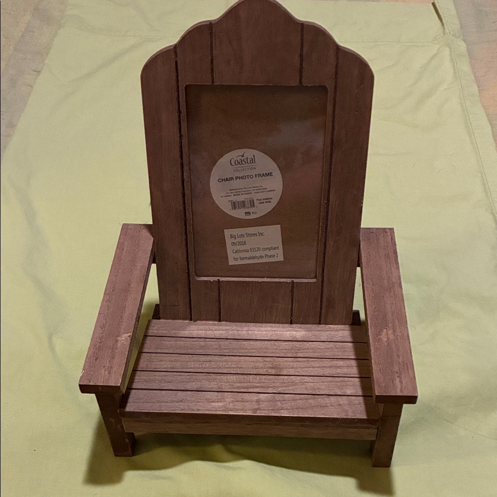 NWT- Rustic Brown Chair Picture Frame